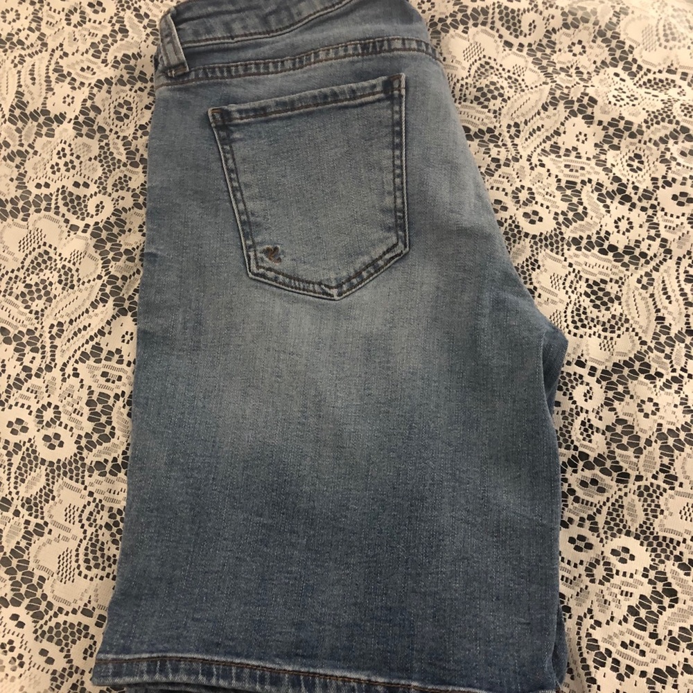 Cathrine Kut Boyfriend Jean Shorts